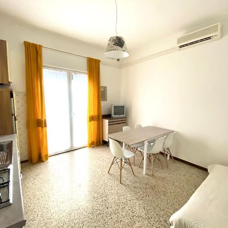 Euroresidence - Piazza Mazzini- 30 Mt Dal Mare Lido di Jesolo Eksteriør billede