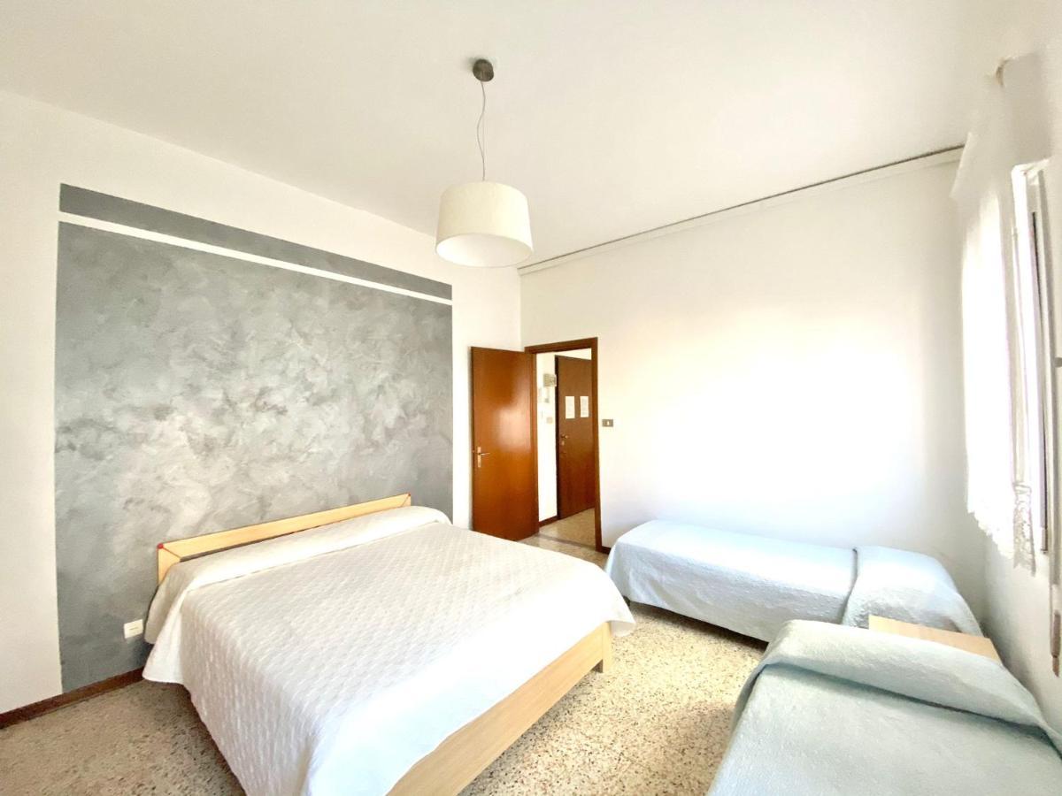 Euroresidence - Piazza Mazzini- 30 Mt Dal Mare - Immobil Relax Lido di Jesolo Eksteriør billede